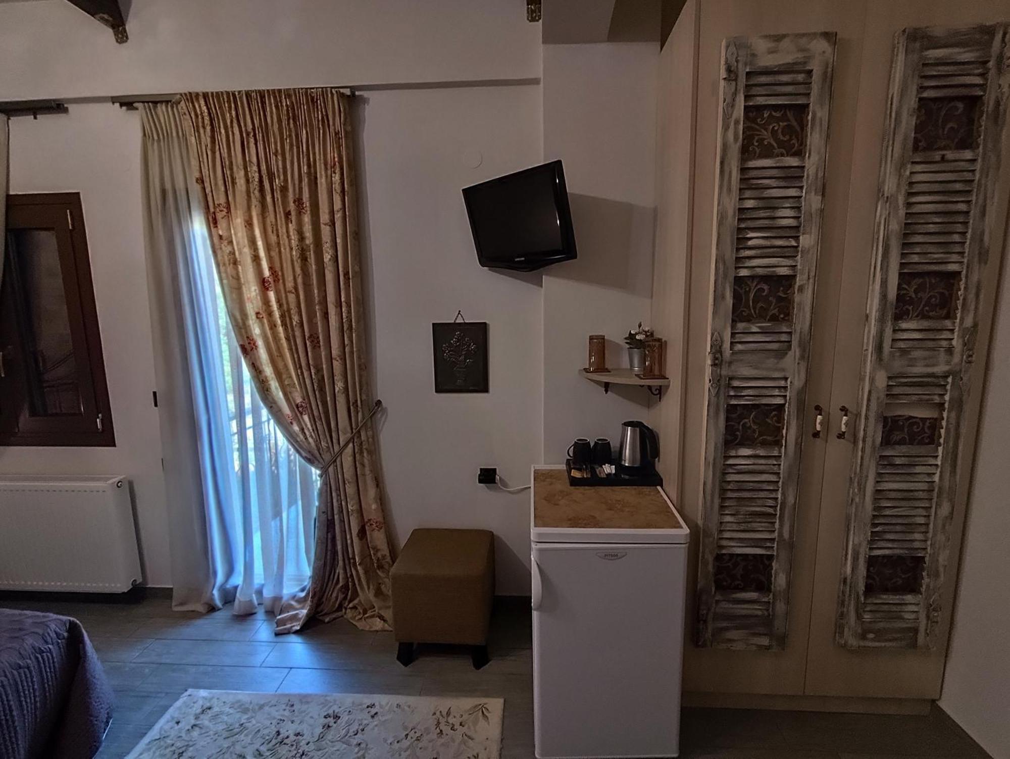 Ξενώνας Γούσιας Ioánnina Exteriör bild